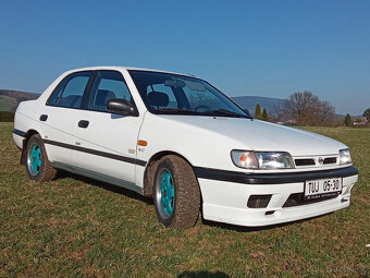 Nissan Sunny 1,6 SLX 1992 - 4