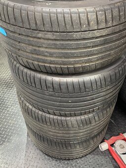 Michelin pilot sport 4 suv 295/40R20 - 4