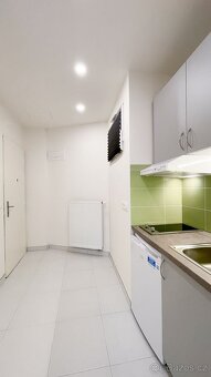 Prima nezařízený byt 1+kk, cca 24,3m2, na Starém městě, blíz - 4