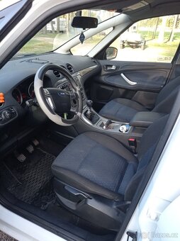 Ford S max - 4