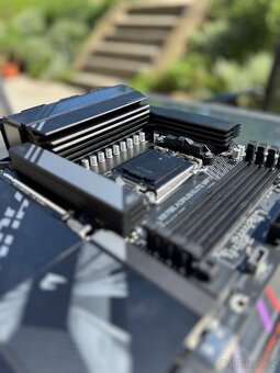 Základní deska GIGABYTE X870E AORUS ELITE WIFI7 - 4