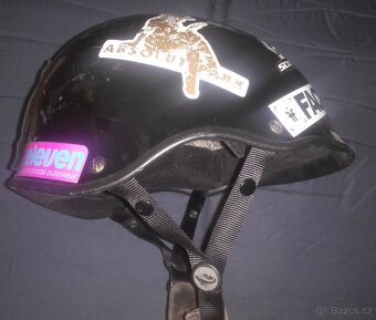 Záchranná vesta, neoprén, baseball rukavice, golf - 4