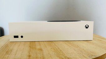 Xbox series s - 4
