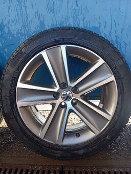 Alu kola 5x100 r17 original Vw - 4