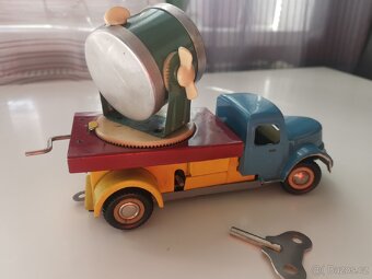Stará retro hračka ites, osvětlovací Barča - 4