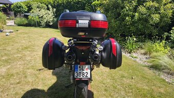 Suzuki V-Strom DL1000 - 4