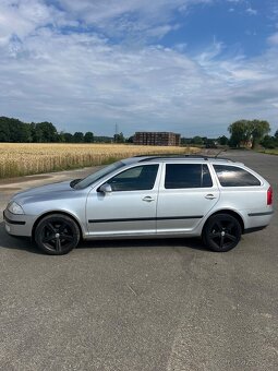 Škoda Octavia 1,9TDI DSG COMBI - 4