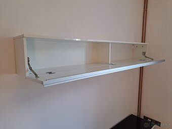 IKEA (Besta) TV stolek a nástěnná skříňka - 4