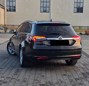 Opel Insignia 2.0 CDTI Cosmo Aut - 4
