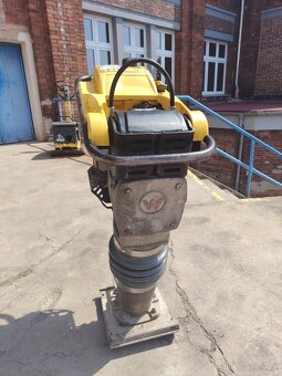 Vibrační pěch Wacker - 4