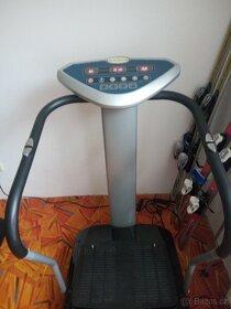 Masážní vibrační deska JAKO NOVÉ - 4