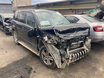 Rozpredám Suzuki Grand Vitara 4x4 2.0 103kw J20A - 4