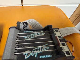 HUGE DISCOUNT Charlie Lab Digitar DG-10 Digital Midi - 4