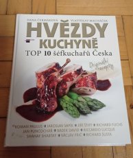 Vodka je veganská / Hvězdy kuchyně, Vánoční kuchařka - 4