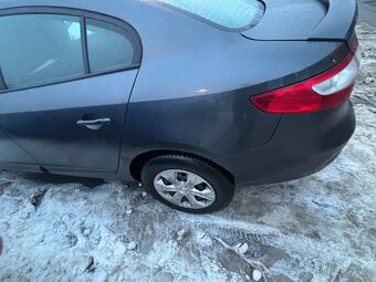 Renault Fluence 2010 - 4