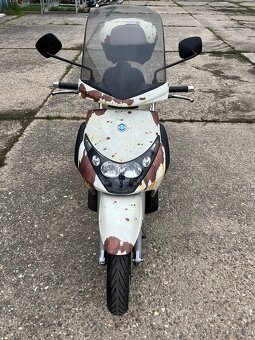 Piaggio Beverly 250 - 4