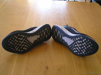 Tenisky Nike 36,5 - 4