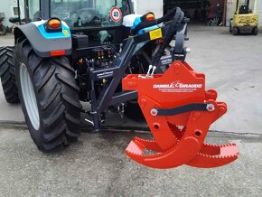 Hydraulické kleště na kulatinu - 4