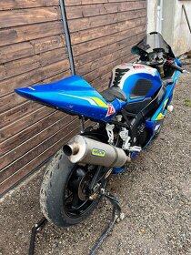 Gsxr 600 K5 - 4