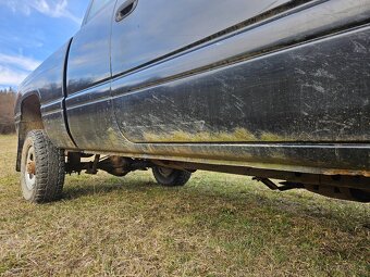 Dodge ram 2500 .5.9 - 4