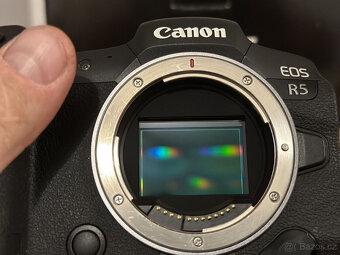 Tělo Canon EOS R5 téměř jako nové, v originální krabici - 4
