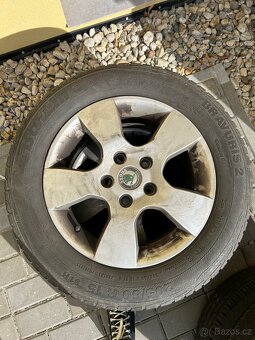 Škoda Alu kola s pneu - 4