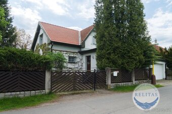 Prodej rodinného domu 200 m², pozemky 841 m² - 4