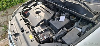 Toyota RAV4 - 4