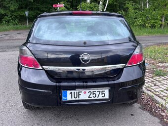 Prodám Opel Astra H 1.7 cdti 74 kw 2008 rok - 4