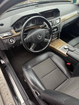 Mercedes w 212 E350d 2010 - 4