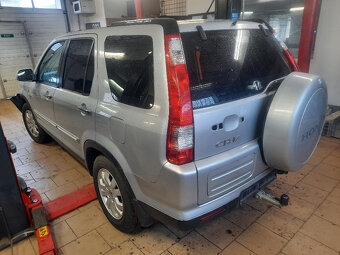Náhradní díly Honda CR-V 2005 2.0 - 4