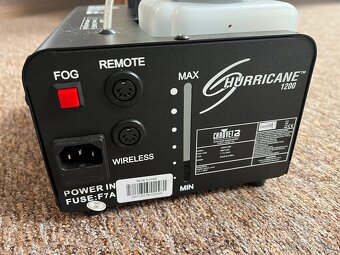 Chauvet Hurricane 1200 + Chauvet FJ5 - 4