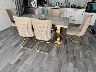 Prodám luxusní jídelní set se 6 křesli - 4