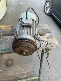 Elektromotor - 4