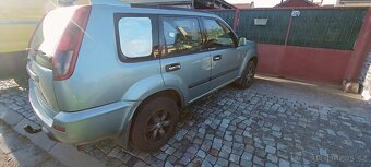 Nissan x trail t30 2.2 84kw - 4