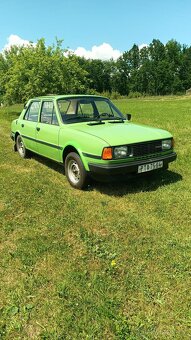 Škoda 105s + servisní knížka - 4