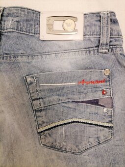 Armani Jeans vel. 32 - 4