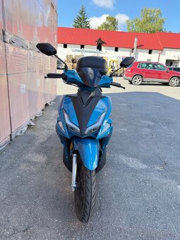 Dobrý den, prodám skútr Yuki ViA 125. - 4