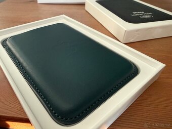 Apple Leather Wallet / Green / MagSafe / Find My — VZÁCNÉ - 4