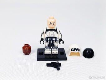 Custom LEGO Star Wars minifigurka ISB Tactical Agent - 4