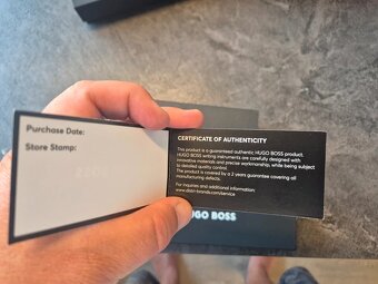Originál Hugo Boss pero včetně krabičky - 4