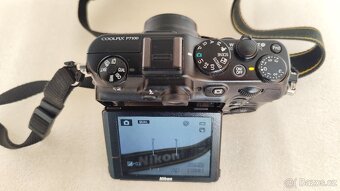 Fotoaparát Nikon COOLPIX P7100 - 4