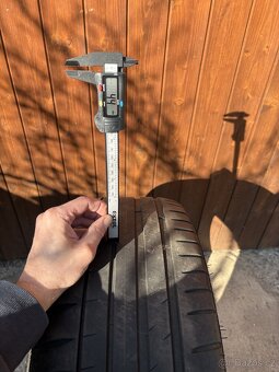 Michelin Pilot Sport 4 - 4