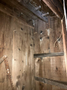 Starožitná skříň - 4