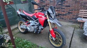 Aprilia Dorsoduro 750 - 4