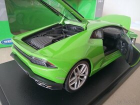 Lamborghini Huracan Welly 1/18 - 4