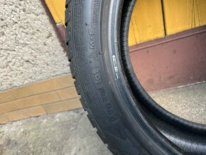 Good Year utragrip 8 245/45 R19 102V run flat - 4