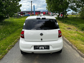 Volkswagen Fox 1.2i 40kW, RV 2010, Servo, Nová STK - 4