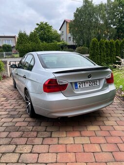 BMW E90 318i - 4