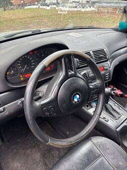 BMW e46 330d díly - 4